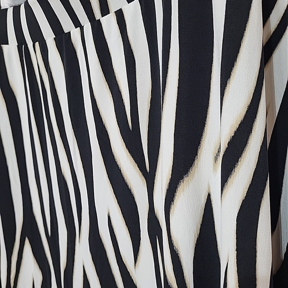 East 5th‎ Skirt PXXL Animal Print Elastic Waist Side Slit Maxi Petite NWT Flowy - Picture 2 of 8